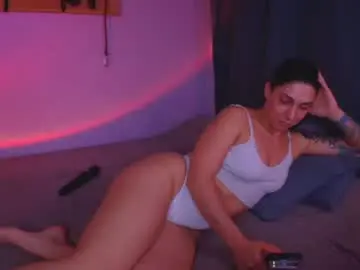 Chaturbate Adult Webcams of rollamoonshine