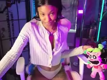 Chaturbate Live Sex Cam of faethedoll