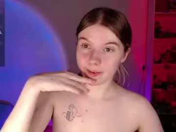 Chaturbate Live Porn of strawberry_juli