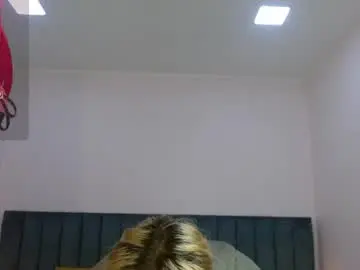 Chaturbate Adult Video Chat of april__bunny