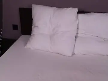Chaturbate Free Live Porn of lovvielov