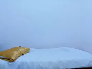 Chaturbate Live Sex Cam of yoursweetestkiwi