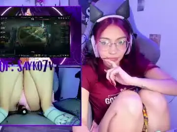 Chaturbate Live Sex Cam of saiko7w7