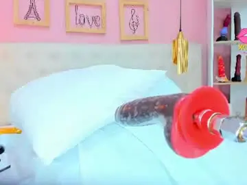 Chaturbate Nude Webcam of emi_sary