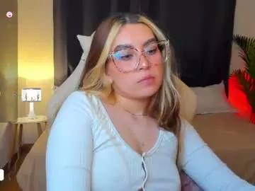 Chaturbate Live Sex of dakottaa__