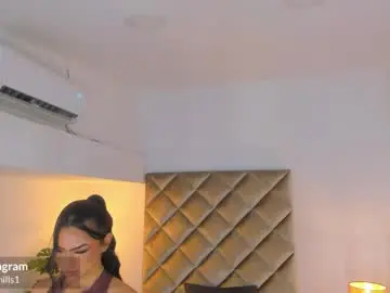 Chaturbate Free Porn Cam of malaia_hills