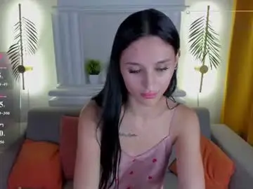 Chaturbate Live Sex Cam of voque_alice