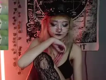 Chaturbate Free Porn Cam of milten_trish