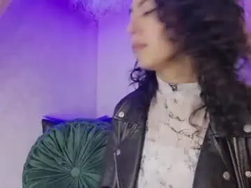 Chaturbate Best live sex cam show of amarettho