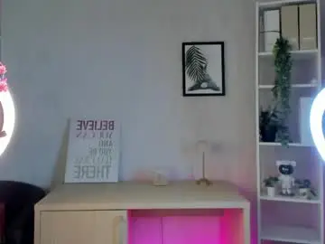 Chaturbate Adult Webcams of lessi_grace