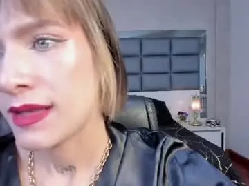 Chaturbate Live Porn of mrs_regina_clk