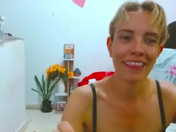 Chaturbate Adult Webcam of chantalsemenova2023