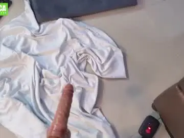 Chaturbate Live Sex Cam of _veronicadeleon_