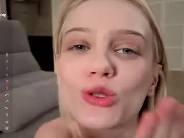 Chaturbate Free Porn Cam of evangel111