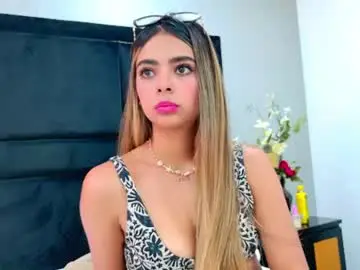 Chaturbate Live Sex Cam of karlaortiz