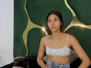 Chaturbate Adult Video Chat of mila_petiteasm