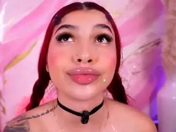 Chaturbate Live Sex Cam of scarleett_jones