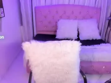 Chaturbate Free Porn Cam of jolie_price