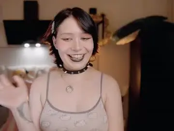 Chaturbate Live Sex Cam of nickari_x