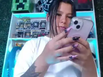 Chaturbate Nude Webcam of evybubbles_