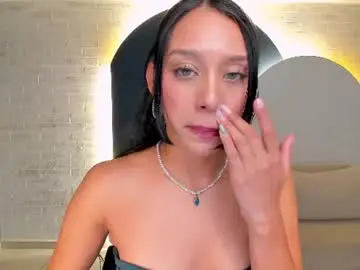Chaturbate Live Porn of amalia_cruss