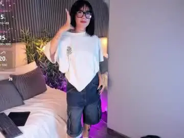 Chaturbate Live Sex Cam of bambybuu