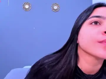 Chaturbate Free Porn Cam of kamilabetancourt
