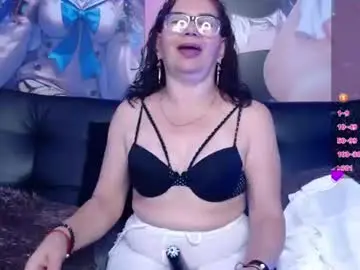 Chaturbate Live Porn of estefania_344