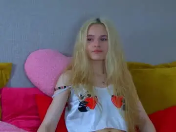 Chaturbate Free Live Porn of lealamour