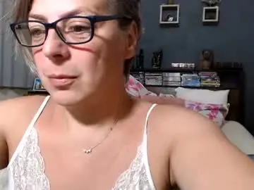 Chaturbate Free Porn Cam of milfyanddaddy