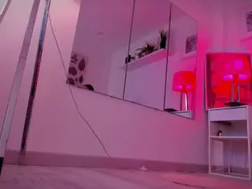 Chaturbate Best live sex cam show of artemiix_