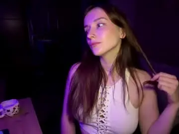 Chaturbate Live Sex Cam of stella_rass