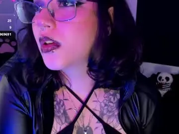 Chaturbate Sex Chat of kora_red999