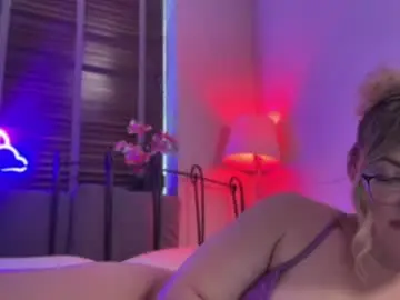 Chaturbate Live Sex Cam of mistresssx