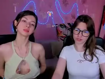 Chaturbate Live Sex of helli_belli