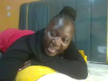 Chaturbate Live Sex Cam of ladyblossoms19