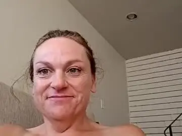 Chaturbate Live Sex of holly_dolly_xxx