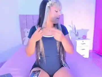 Chaturbate Best live sex cam show of mila_1wood