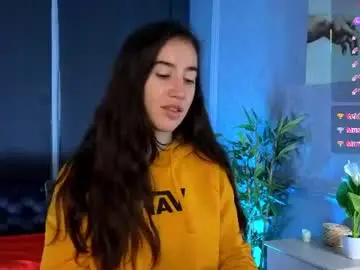 Chaturbate Live Sex Cam of belle_via