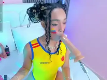 Chaturbate Free Porn Cam of clawdeen__wolf