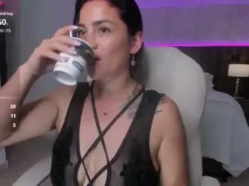 Chaturbate Watch Live Sex Cams of megann_williamss