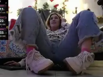 Chaturbate Watch Live Sex Cams of sanyaseraphine0