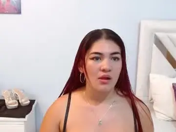 Chaturbate Live Sex Cam of kyliiebaker