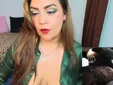 Chaturbate Free Live Porn of mariana_beltrann