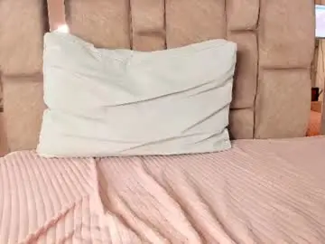 Chaturbate Sex Cam of lilian_starfire