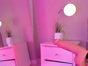 Chaturbate Watch Live Sex Cams of valka_doll