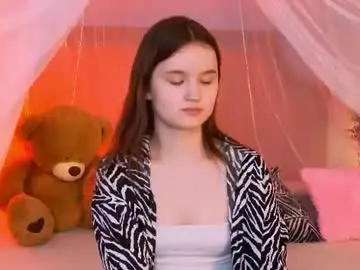 Chaturbate Adult Webcams of strawbunnybite