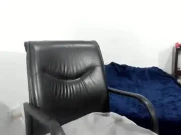 Chaturbate Live Sex Cam of camila_berk