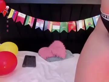 Chaturbate Adult Webcam of twodolls18