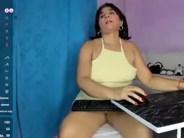 Chaturbate Live Sex Cam of jenny_evans82